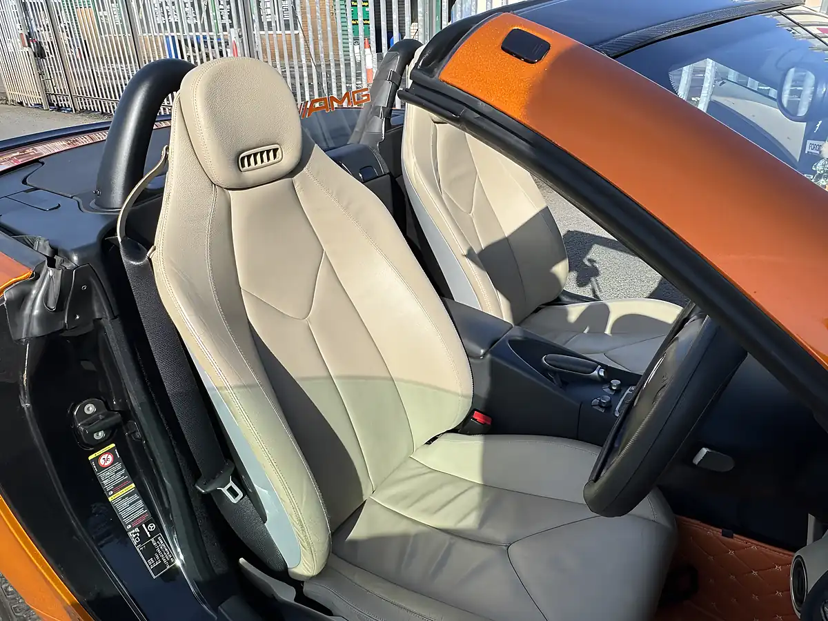 Used 2005 Mercedes-Benz Slk 200 Orange - Interior and Exterior details 10