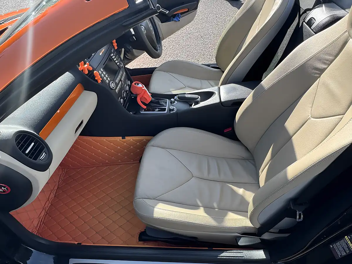 Used 2005 Mercedes-Benz Slk 200 Orange - Interior and Exterior details 8