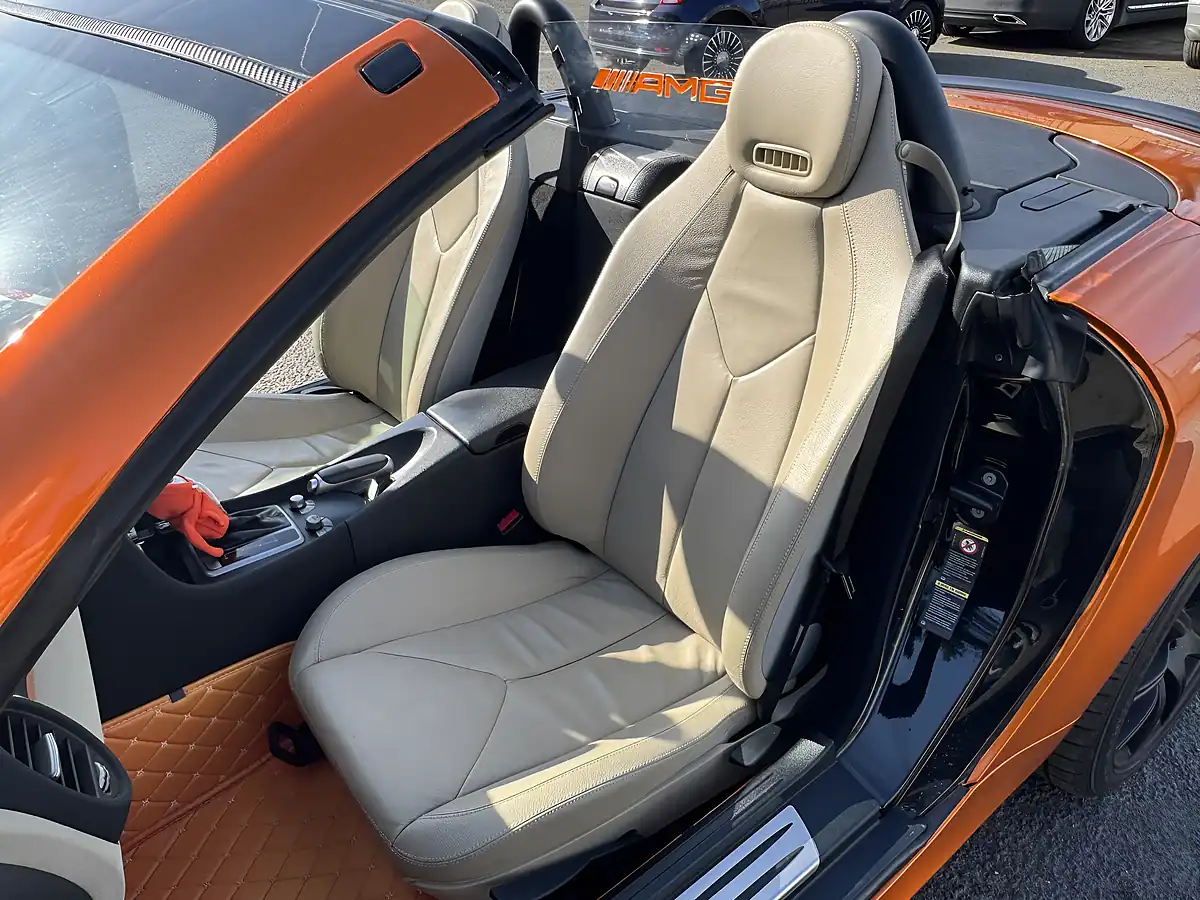 Used 2005 Mercedes-Benz Slk 200 Orange - Interior and Exterior details 9