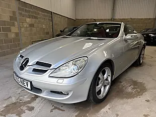 Used 2005 Mercedes-Benz Slk Convertible Silver - Interior and Exterior details 11