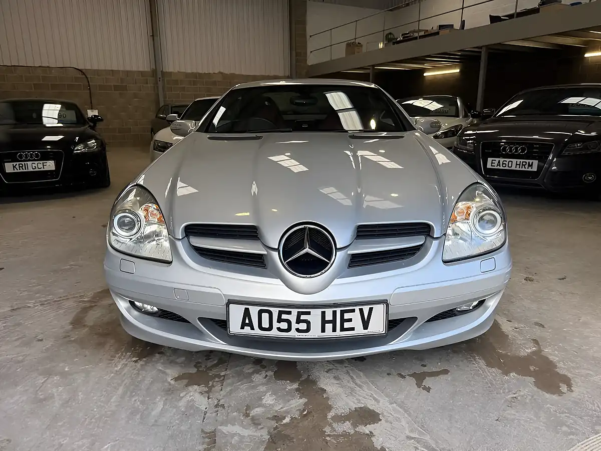 Used 2005 Mercedes-Benz Slk Convertible Silver - Interior and Exterior details 2