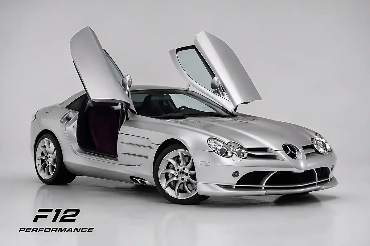 Used 2005 Mercedes-Benz Slr Mclaren Silver - Front View