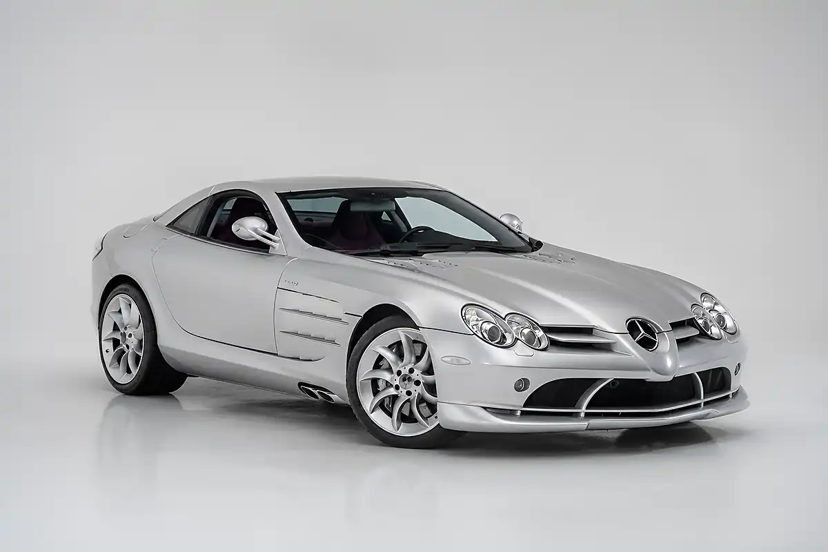 Used 2005 Mercedes-Benz Slr Mclaren Silver - Interior and Exterior details 4