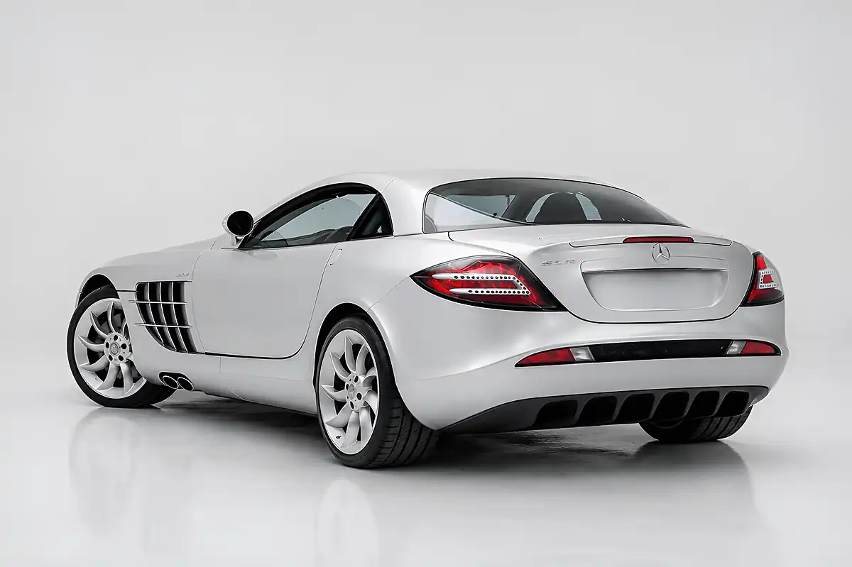 Used 2005 Mercedes-Benz Slr Mclaren Silver - Interior and Exterior details 8