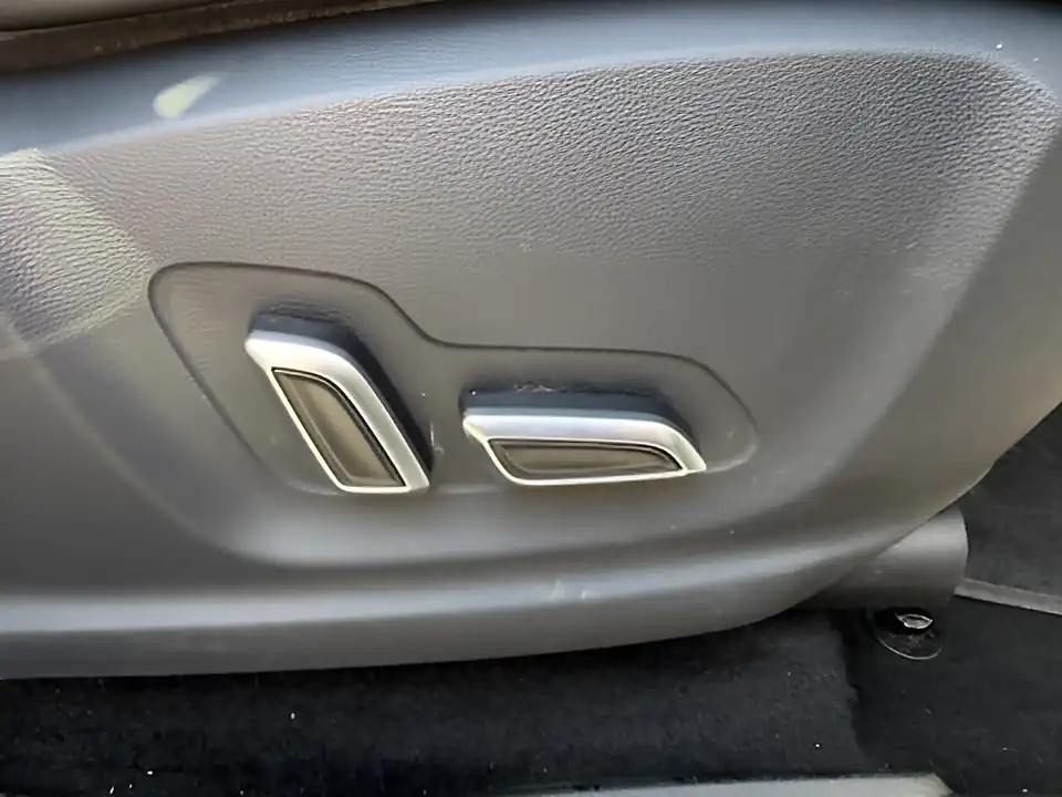 Used 2005 MG Hs Exclusive Black - Interior and Exterior details 18