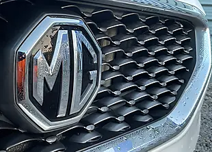 Used 2005 MG MG3 Exclusive Nav White - Interior and Exterior details 4