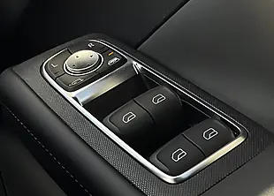 Used 2005 MG MG4 Urban Premium Silver - Interior and Exterior details 17