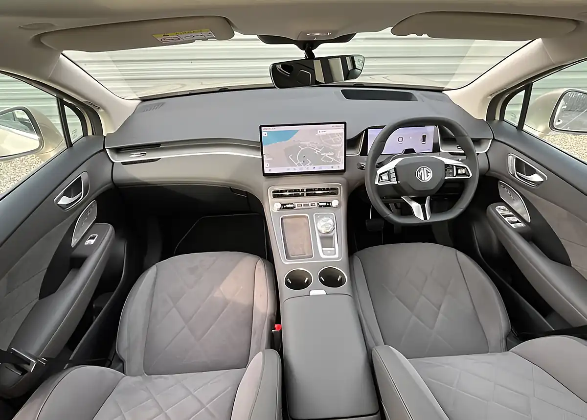 Used 2005 MG MGS6 Trophy - Interior and Exterior details 11