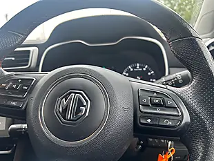 Used 2005 MG Zs Excite White - Interior and Exterior details 3