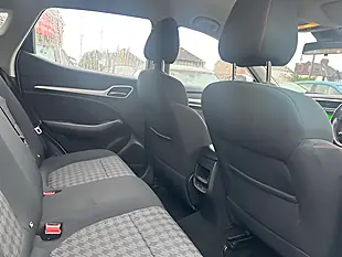 Used 2005 MG Zs Excite White - Interior and Exterior details 5