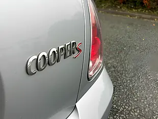Used 2005 MINI Hatch Cooper S Pure Silver Metallic - Interior and Exterior details 14
