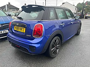 Used 2005 MINI Hatch Cooper Sport Starlight Blue - Interior and Exterior details 7