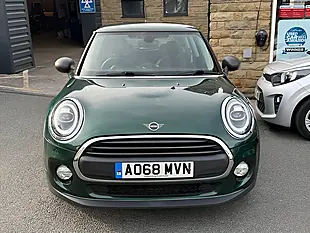 Used 2005 MINI Hatch One Green - Interior and Exterior details 2