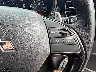 Used 2005 Mitsubishi Outlander 3 Black - Interior and Exterior details 11