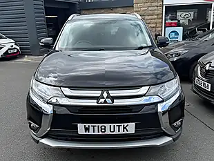 Used 2005 Mitsubishi Outlander 3 Black - Interior and Exterior details 2