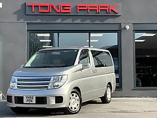 Used 2005 Nissan Elgrand Silver - Interior and Exterior details 4