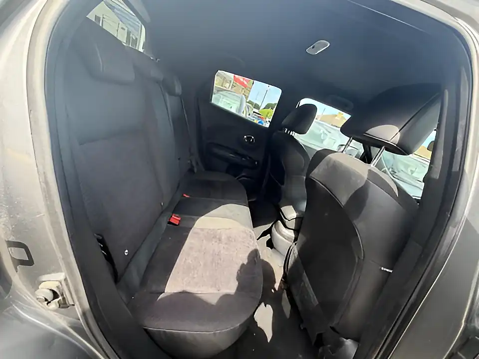 Used 2005 Nissan Juke N-Connecta Grey - Interior and Exterior details 8