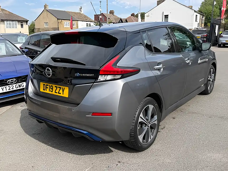 Used 2005 Nissan Leaf Launch Edition Grey - Interior and Exterior details 7