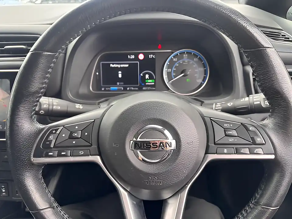 Used 2005 Nissan Leaf N-Connecta Black - Interior and Exterior details 16