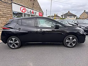 Used 2005 Nissan Leaf N-Connecta Black - Interior and Exterior details 5