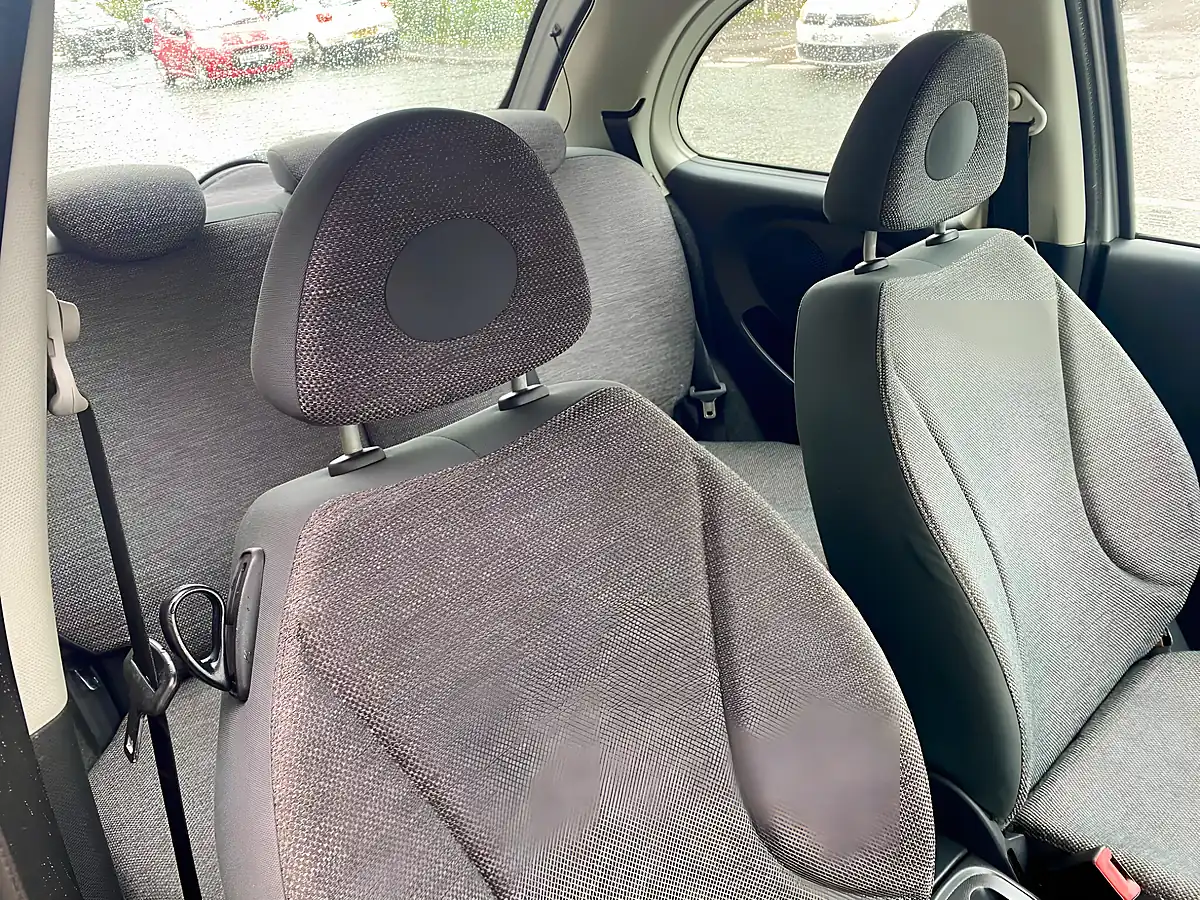 Used 2005 Nissan Micra - Interior and Exterior details 11