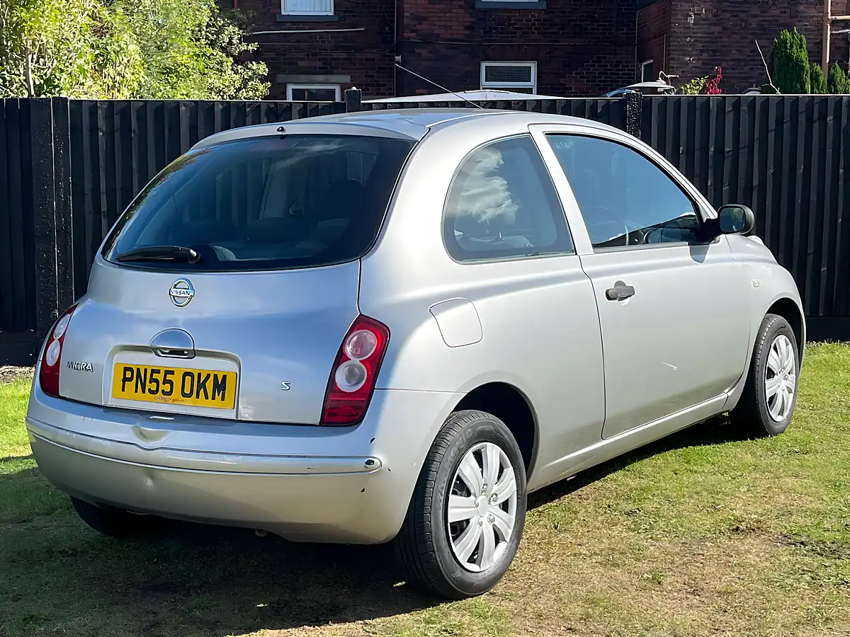 Used 2005 Nissan Micra - Interior and Exterior details 5