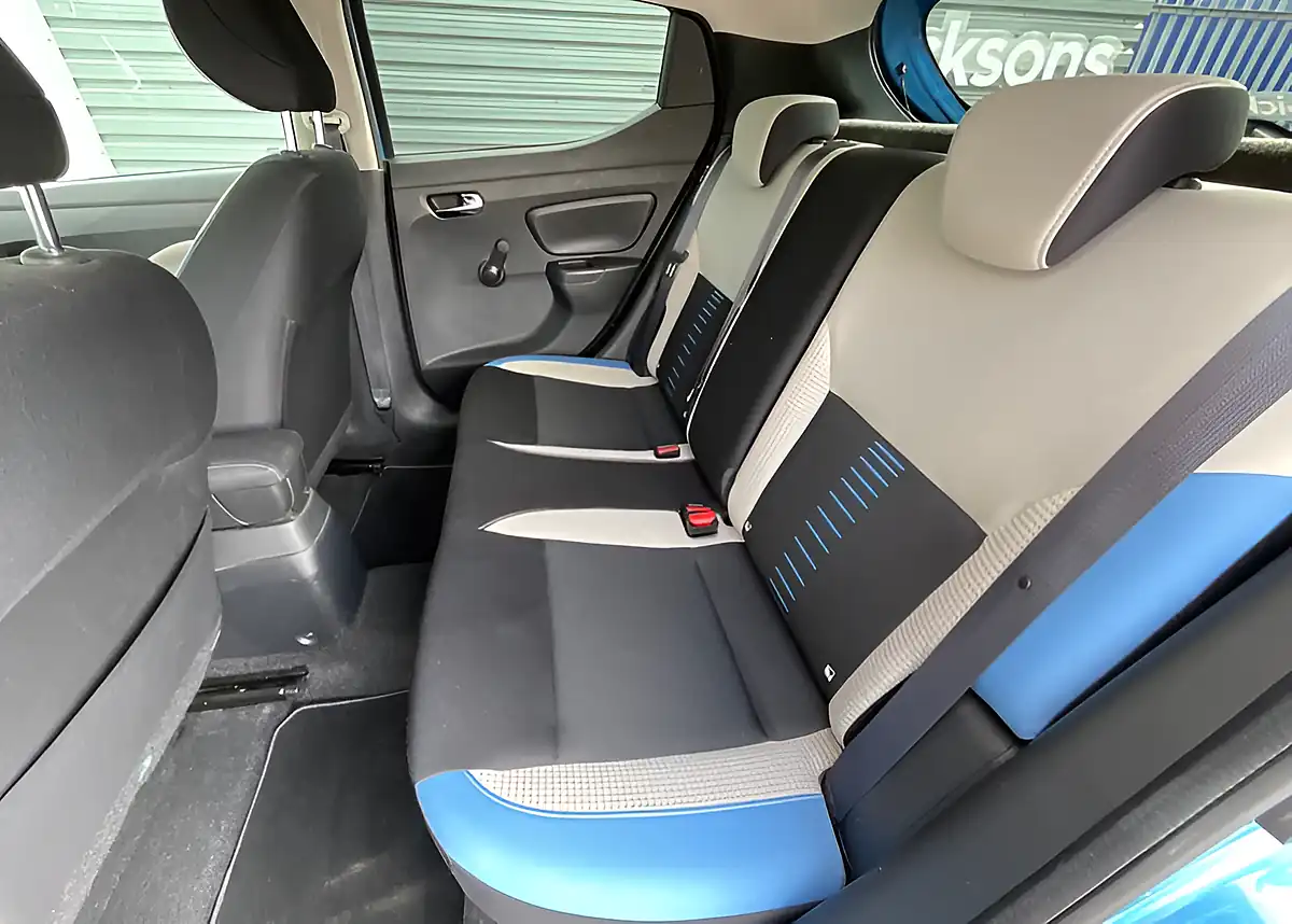 Used 2005 Nissan Micra N-Connecta Blue - Interior and Exterior details 14