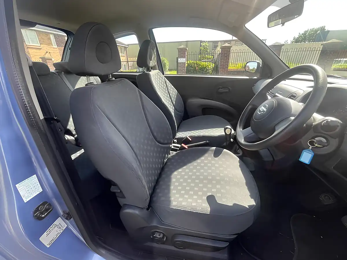 Used 2005 Nissan Micra S Blue - Interior and Exterior details 9