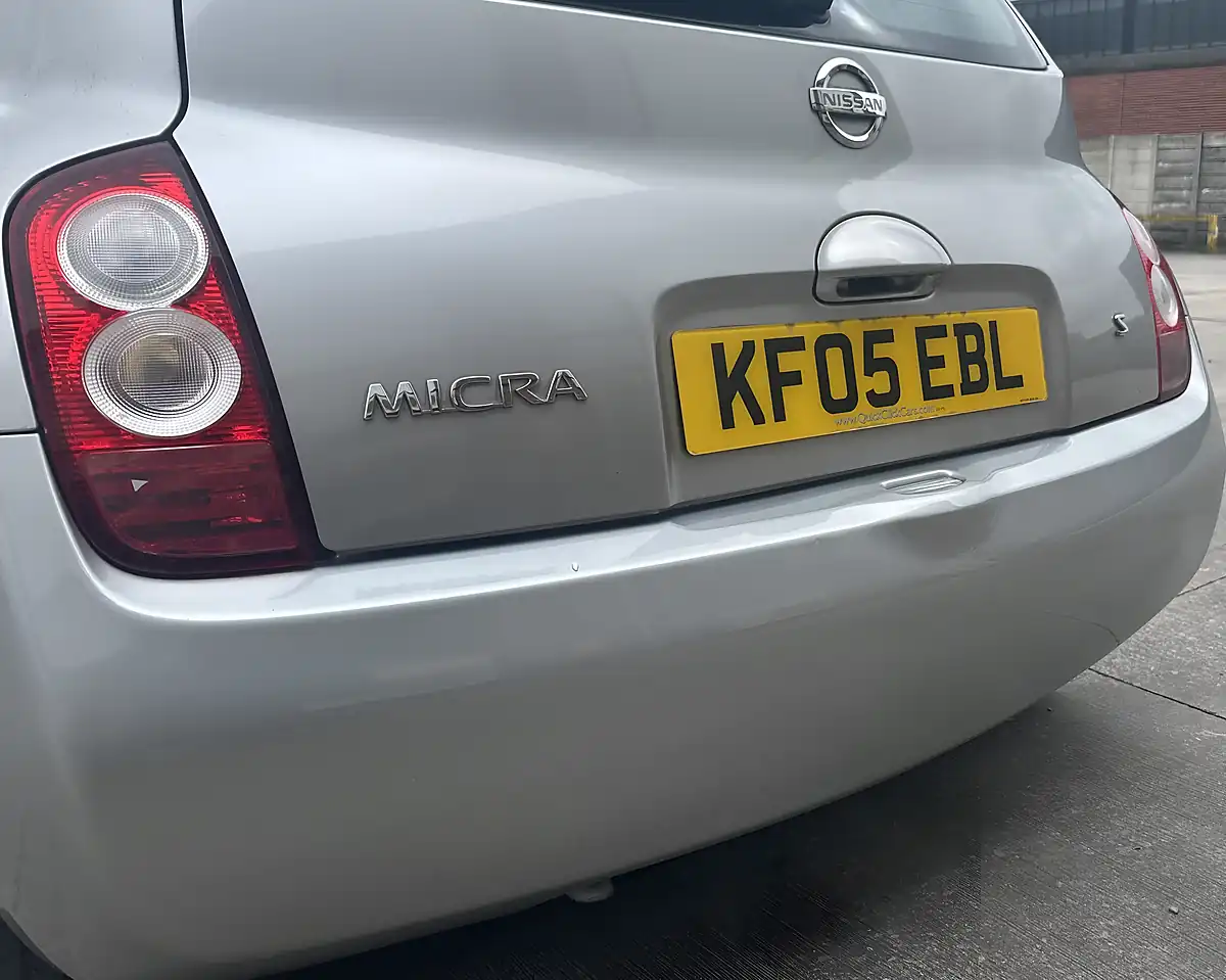 Used 2005 Nissan Micra S Silver - Interior and Exterior details 11