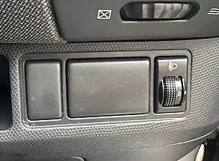 Used 2005 Nissan Micra S Silver - Interior and Exterior details 20