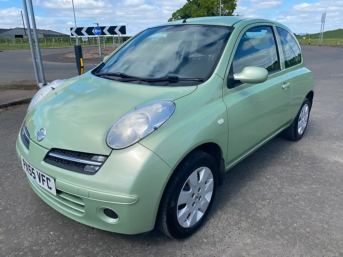 Used 2005 Nissan Micra Se Green - Interior and Exterior details 10