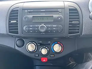 Used 2005 Nissan Micra Se Green - Interior and Exterior details 4