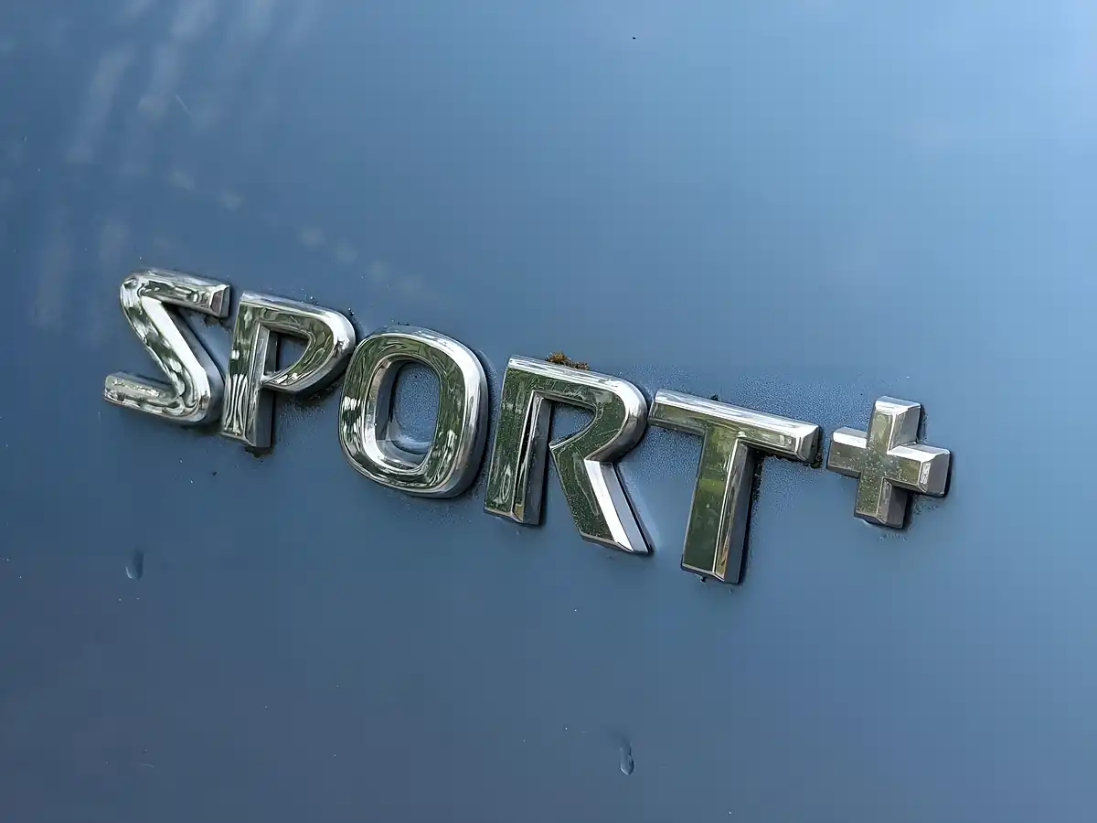 Used 2005 Nissan Micra Sport+ Blue - Interior and Exterior details 10