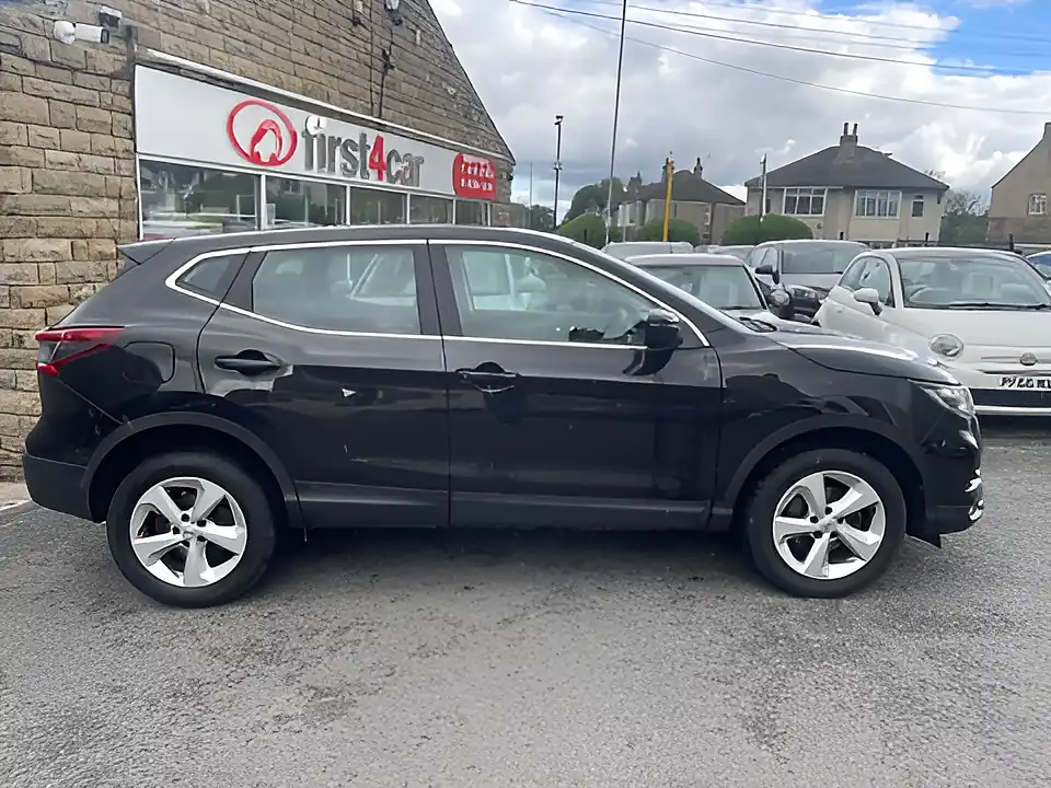 Used 2005 Nissan Qashqai Acenta Premium Black - Interior and Exterior details 2