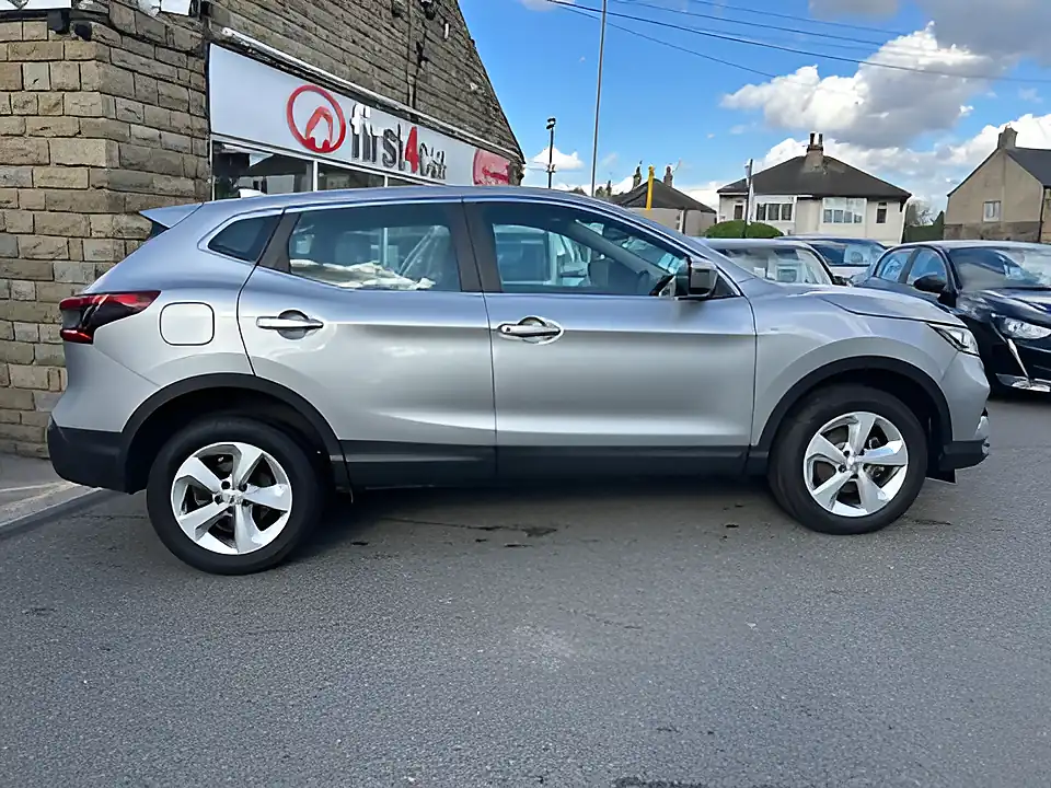 Used 2005 Nissan Qashqai Acenta Premium Silver - Interior and Exterior details 10