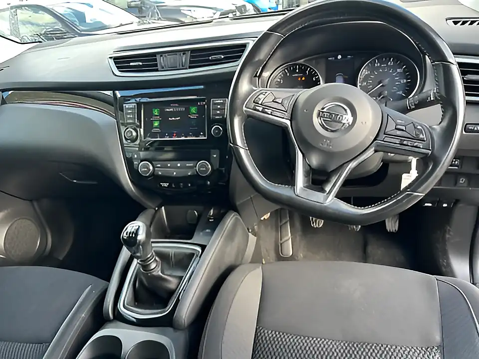 Used 2005 Nissan Qashqai Acenta Premium Silver - Interior and Exterior details 11