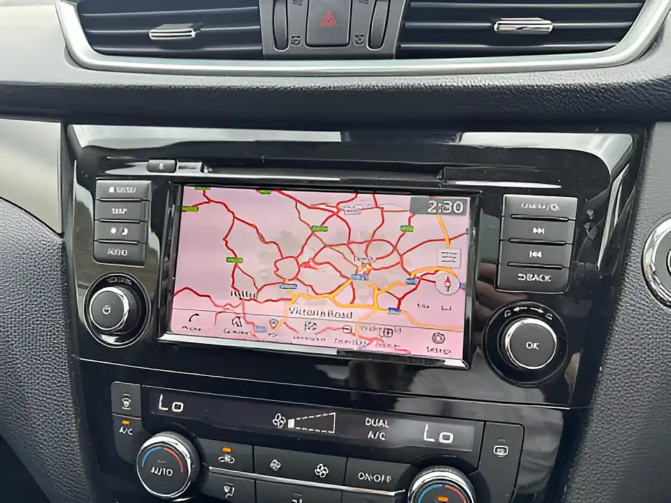 Used 2005 Nissan Qashqai N-Connecta Black - Interior and Exterior details 17