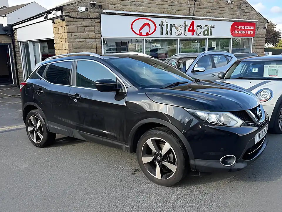 Used 2005 Nissan Qashqai N-Vision Black - Front View
