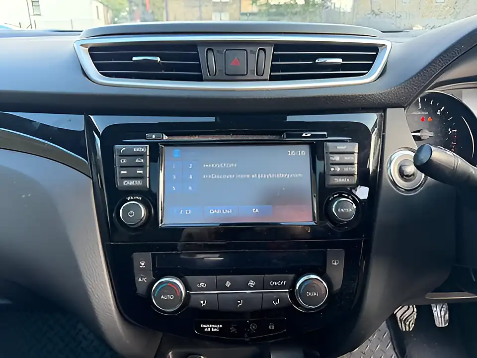 Used 2005 Nissan Qashqai N-Vision Black - Interior and Exterior details 12
