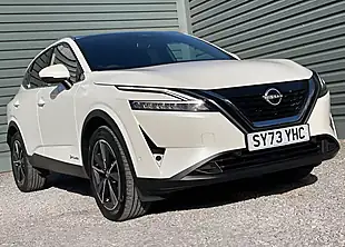 Used 2005 Nissan Qashqai Tekna White - Interior and Exterior details 5