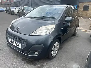 Used 2005 Peugeot 107 Active Grey - Interior and Exterior details 3