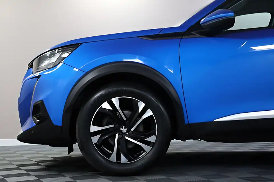 Used 2005 Peugeot 2008 Allure Premium Vertigo Blue - Interior and Exterior details 14