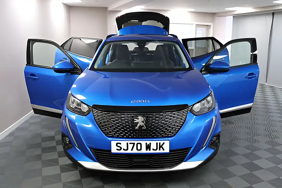 Used 2005 Peugeot 2008 Allure Premium Vertigo Blue - Interior and Exterior details 6