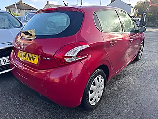 Used 2005 Peugeot 208 Access Plus Rioja Red - Interior and Exterior details 7