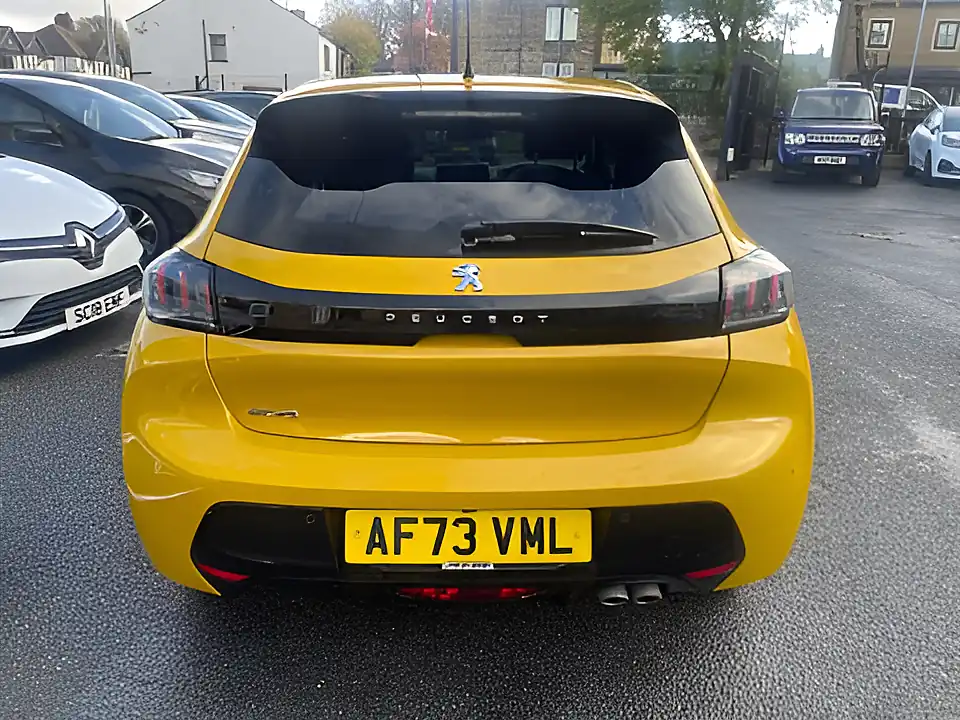 Used 2005 Peugeot 208 Allure Premium Plus Yellow - Interior and Exterior details 5