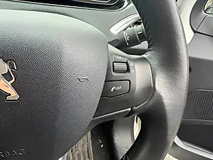 Used 2005 Peugeot 208 Black Edition White - Interior and Exterior details 14