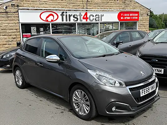 2019 Peugeot 208 Signature 1.2 PureTech
