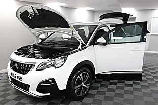 Used 2005 Peugeot 3008 Allure White - Interior and Exterior details 10