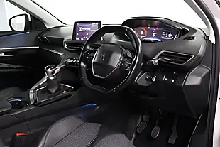 Used 2005 Peugeot 3008 Allure White - Interior and Exterior details 3