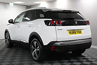 Used 2005 Peugeot 3008 Allure White - Interior and Exterior details 7
